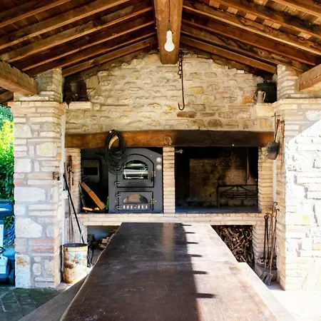 Appartamentino Elena Apartment *